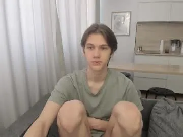 evymiuu – webcam model profile photo Image 12