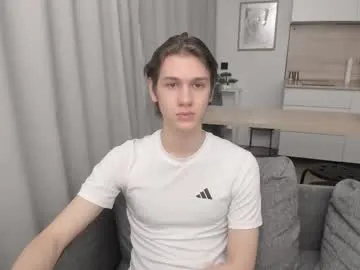 evymiuu – webcam model profile photo Image 15