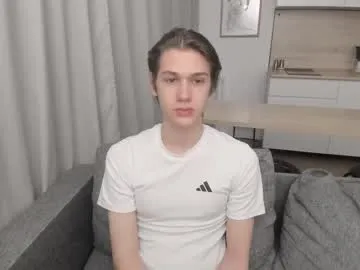 evymiuu – webcam model profile photo Image 18