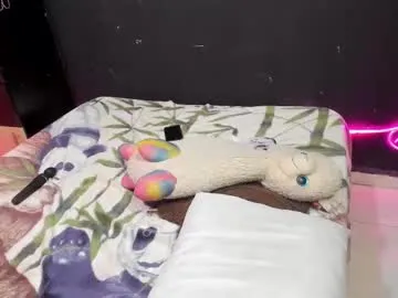 AstridVex – webcam model profile photo Image 9