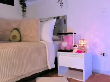 MichelleVibes18 profile photo Image 17