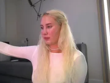 alana15 – webcam model profile photo Image 12