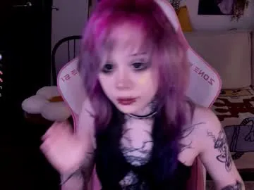 SMELLSEX – webcam model profile photo Image 15