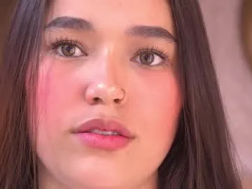 takusaki223 – webcam model profile photo Image 5