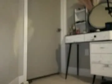 RollDolls – webcam model profile photo Image 17