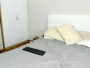 Nicoleevien – webcam model profile photo Image 11