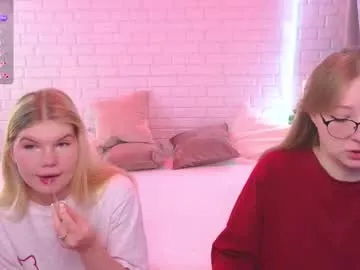 MichelleVibes18 profile photo Image 8