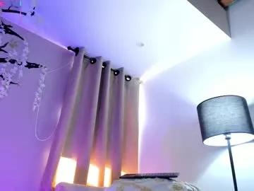 LoveShae_ – webcam model profile photo Image 10