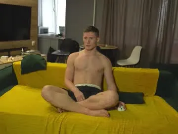 sareandrob – webcam model profile photo Image 17