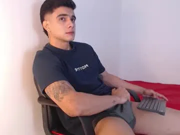 Crystallana – webcam model profile photo Image 14