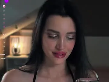 Iitaniee – webcam model profile photo Image 8