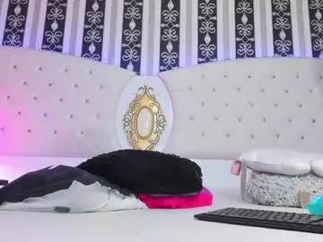 lunagirl13 – webcam model profile photo Image 13