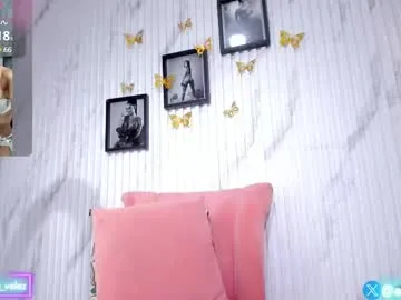 AudreySpanksFuck- – webcam model profile photo Image 4