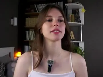 Bad_Girl_Sakura – webcam model profile photo Image 8