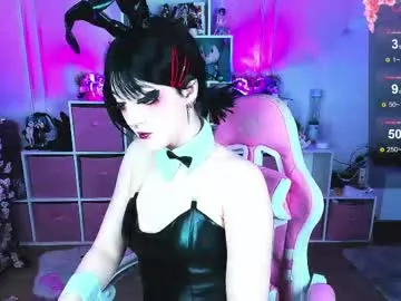 miamellycious – webcam model profile photo Image 7