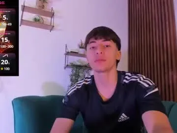 jacques_season – webcam model profile photo Image 19