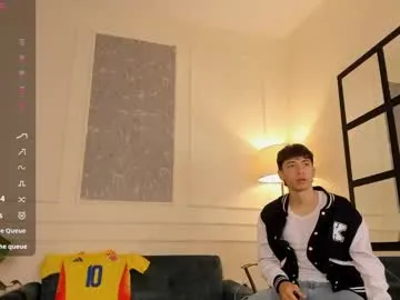 jacques_season – webcam model profile photo Image 2