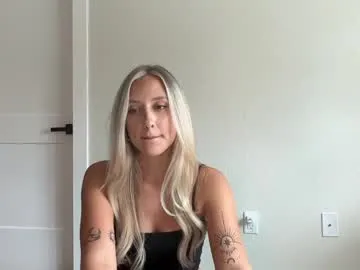 dreamteemergirl – webcam model profile photo Image 16