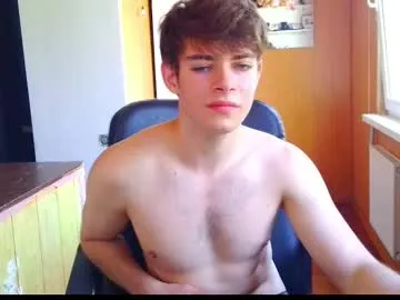 ella_lee15 profile photo Image 2