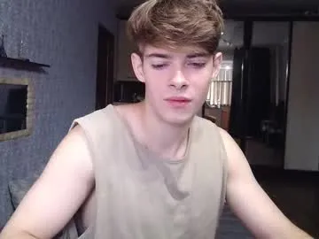 ella_lee15 profile photo Image 7