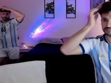 KimArts – webcam model profile photo Image 17