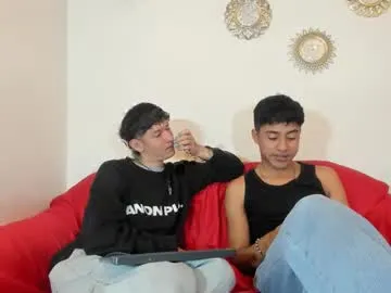 Layla_ly – webcam model profile photo Image 3