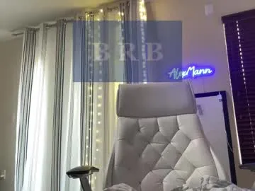 Alyshanon18 – webcam model profile photo Image 18