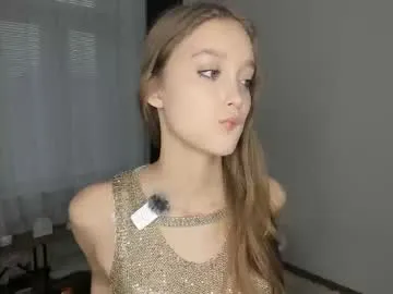 Mia_sweet80 – webcam model profile photo Image 8