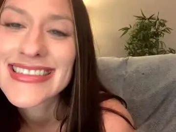 MissLMrJ – webcam model profile photo Image 9