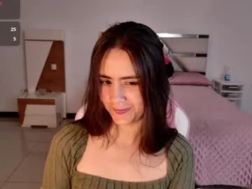 star_fucks – webcam model profile photo Image 9