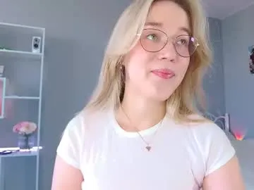 Scripted_Dreams – webcam model profile photo Image 10