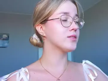 Scripted_Dreams – webcam model profile photo Image 14