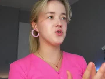 Scripted_Dreams – webcam model profile photo Image 18