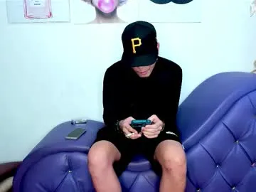 Simone_Miller – webcam model profile photo Image 10