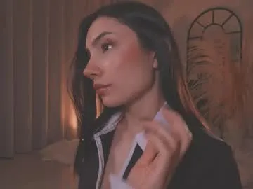 ORLA86 – webcam model profile photo Image 8