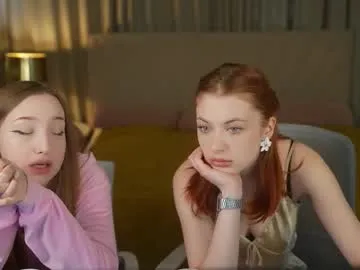 adritvance – webcam model profile photo Image 10