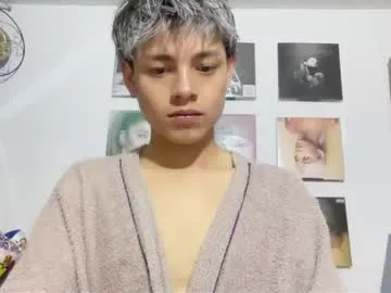 Iitaniee – webcam model profile photo Image 2