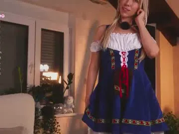 Love_Queen11 – webcam model profile photo Image 18