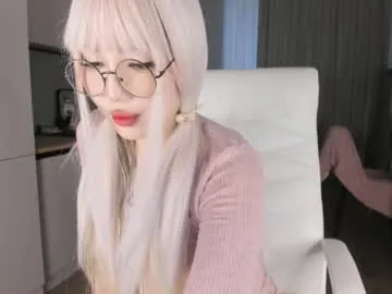 stussy3325 – webcam model profile photo Image 15