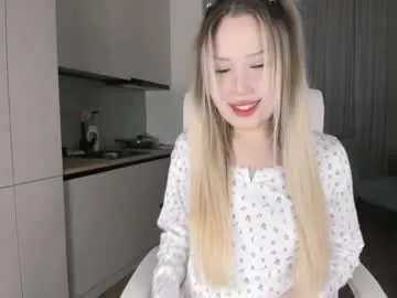 stussy3325 – webcam model profile photo Image 17