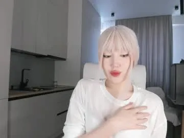 stussy3325 – webcam model profile photo Image 4