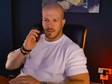 Bold-Cat – webcam model profile photo Image 6