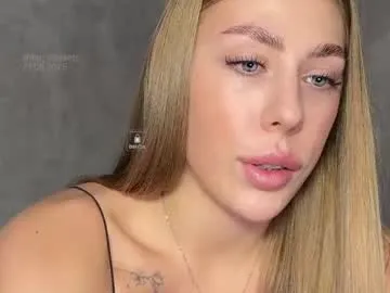 SonY_CaM – webcam model profile photo Image 18