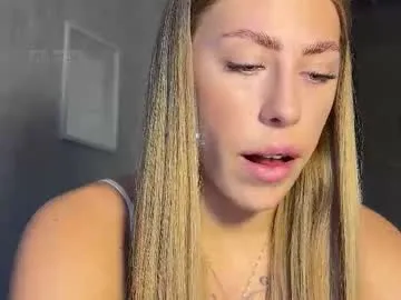 SonY_CaM – webcam model profile photo Image 7