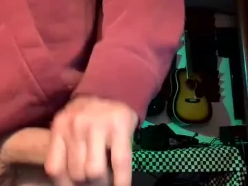 AdritVance – webcam model profile photo Image 3