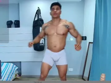 Layla_ly – webcam model profile photo Image 3