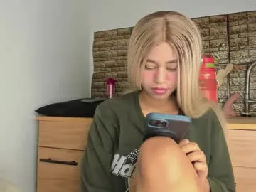 leo_kitty – webcam model profile photo Image 11