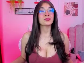 Rinamay_ – webcam model profile photo Image 2