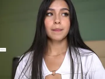 JayJayPink – webcam model profile photo Image 15