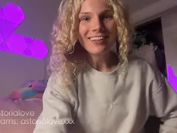 play_sex2023 – webcam model profile photo Image 7